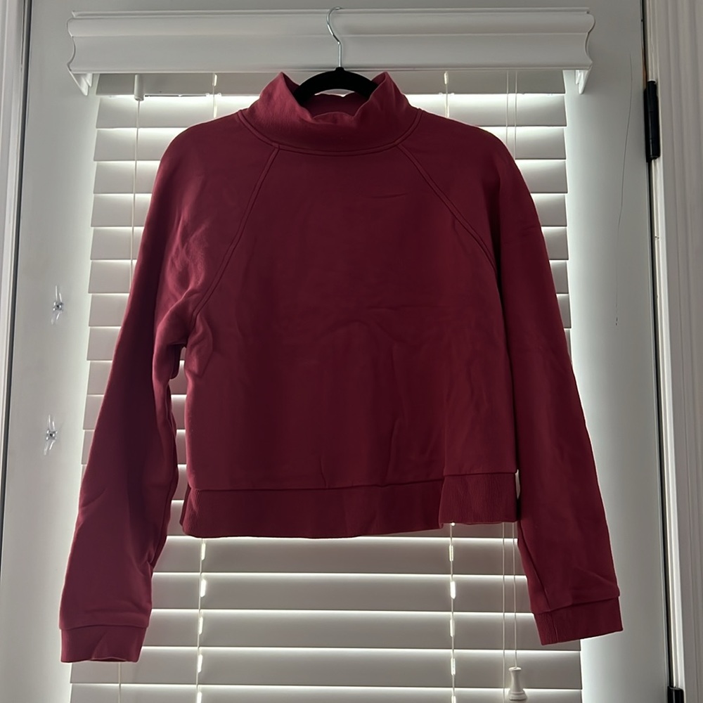 sweatshirt